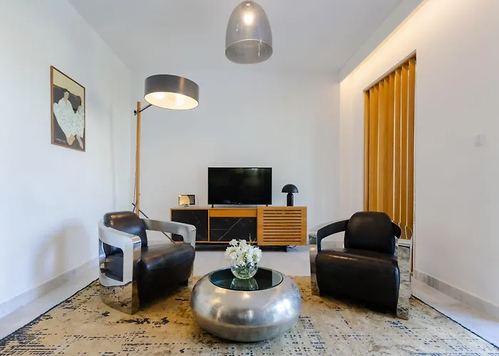 Sofia Luxury - Premium With Pool & Bbq, Rooftop Terrace, 5 Min To Sea Lägenhet