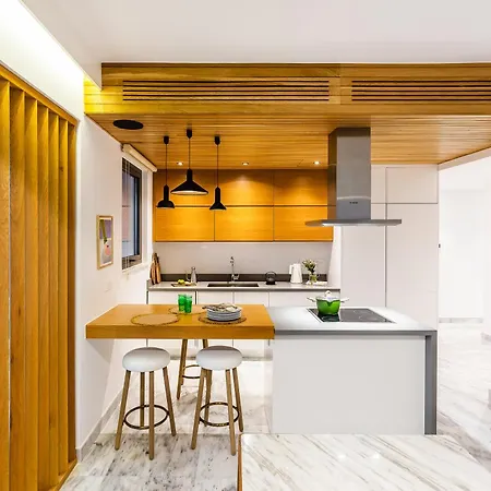 Sofia Luxury - Premium With Pool & Bbq, Rooftop Terrace, 5 Min To Sea Paphos