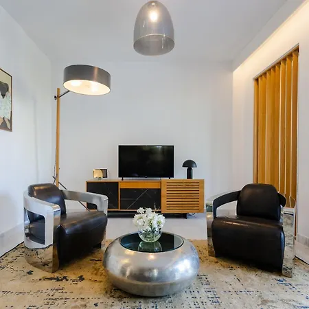 Sofia Luxury - Premium With Pool & Bbq, Rooftop Terrace, 5 Min To Sea Appartement