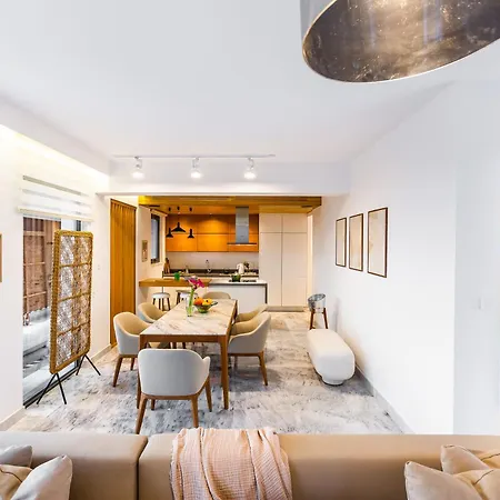 Sofia Luxury - Premium With Pool & Bbq, Rooftop Terrace, 5 Min To Sea Paphos