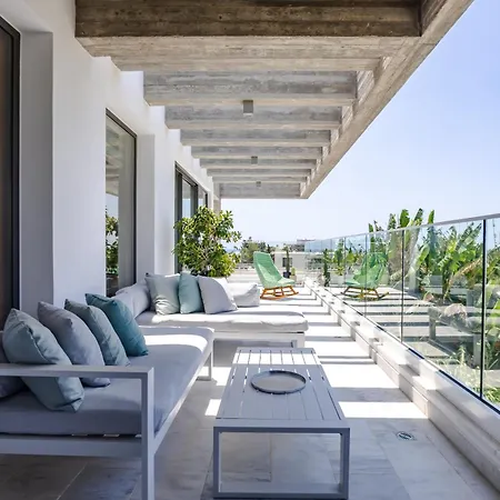 Sofia Luxury - Premium With Pool & Bbq, Rooftop Terrace, 5 Min To Sea * Πάφος