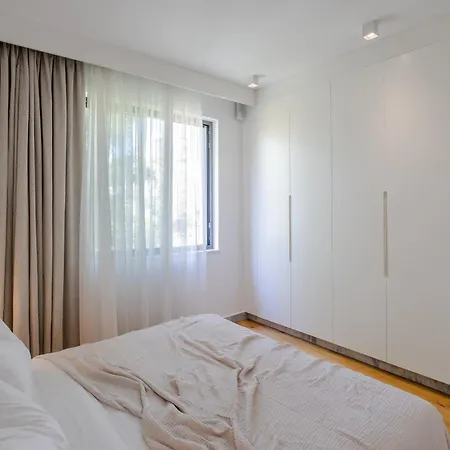 Sofia Luxury - Premium With Pool & Bbq, Rooftop Terrace, 5 Min To Sea *