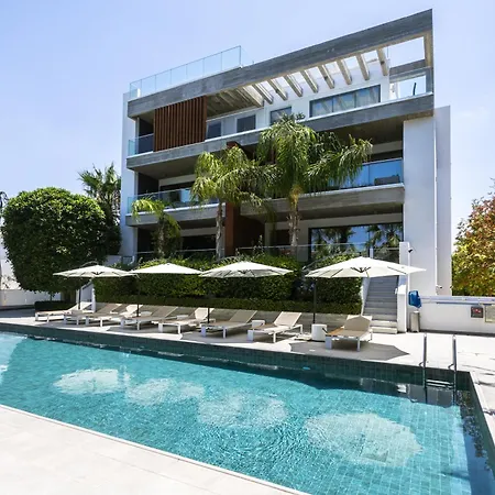 Sofia Luxury - Premium With Pool & Bbq, Rooftop Terrace, 5 Min To Sea * Paphos
