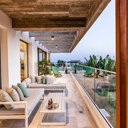 Διαμέρισμα Sofia Luxury - Premium With Pool & Bbq, Rooftop Terrace, 5 Min To Sea *