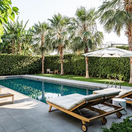 Sofia Luxury - Premium With Pool & Bbq, Rooftop Terrace, 5 Min To Sea