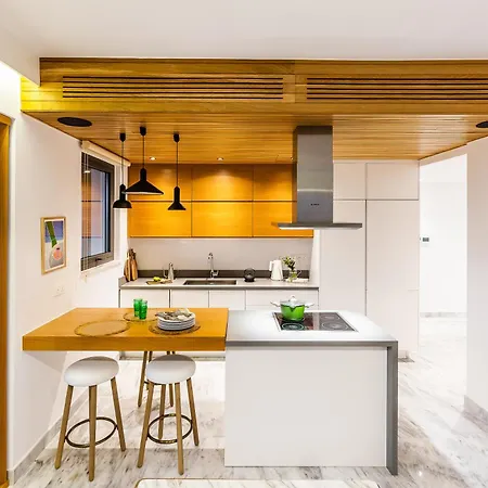 Sofia Luxury - Premium With Pool & Bbq, Rooftop Terrace, 5 Min To Sea