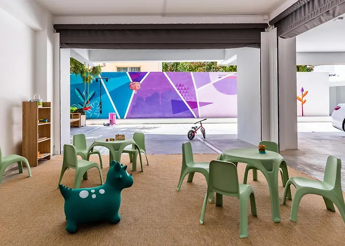 Sofia Luxury - Premium With Pool & Bbq, Rooftop Terrace, 5 Min To Sea * بافوس