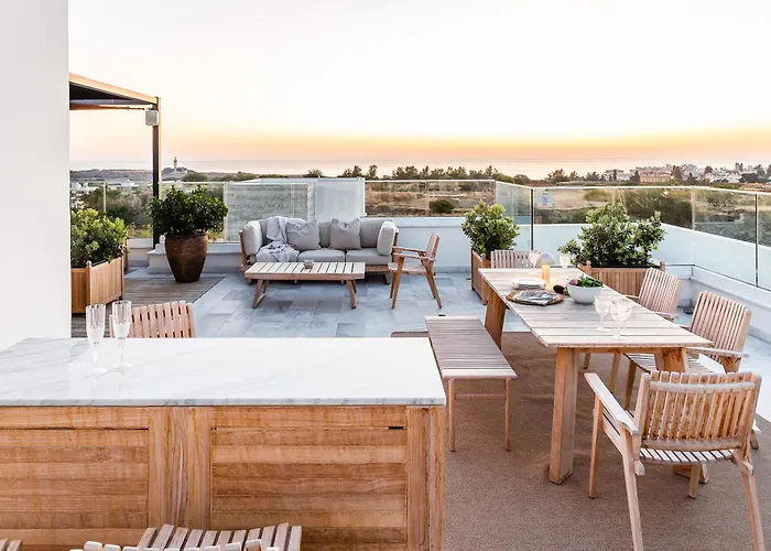 Apartamento Sofia Luxury - Premium With Pool & Bbq, Rooftop Terrace, 5 Min To Sea Paphos