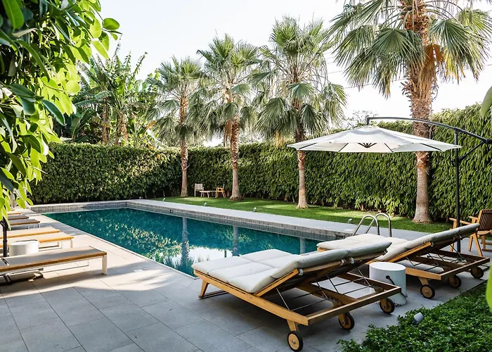 Sofia Luxury - Premium With Pool & Bbq, Rooftop Terrace, 5 Min To Sea