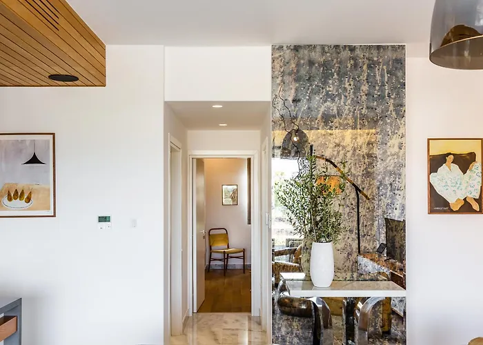 Sofia Luxury - Premium With Pool & Bbq, Rooftop Terrace, 5 Min To Sea شقة