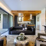 Sofia Luxury - Premium With Pool & Bbq, Rooftop Terrace, 5 Min To Sea Apartment