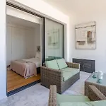 Apartment Sofia Luxury - Premium With Pool & Bbq, Rooftop Terrace, 5 Min To Sea Paphos