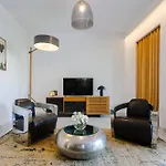 Sofia Luxury - Premium With Pool & Bbq, Rooftop Terrace, 5 Min To Sea Apartment