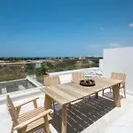 Apartment Sofia Luxury - Premium With Pool & Bbq, Rooftop Terrace, 5 Min To Sea