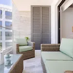 Apartment Sofia Luxury - Premium With Pool & Bbq, Rooftop Terrace, 5 Min To Sea