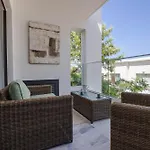 Apartment Sofia Luxury - Premium With Pool & Bbq, Rooftop Terrace, 5 Min To Sea *