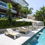 Apartment Sofia Luxury - Premium With Pool & Bbq, Rooftop Terrace, 5 Min To Sea Paphos