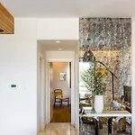 Sofia Luxury - Premium With Pool & Bbq, Rooftop Terrace, 5 Min To Sea Apartment