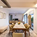 Sofia Luxury - Premium With Pool & Bbq, Rooftop Terrace, 5 Min To Sea *