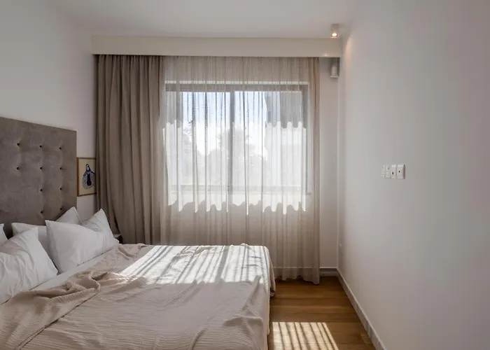 Sofia Luxury - Premium With Pool & Bbq, Rooftop Terrace, 5 Min To Sea *