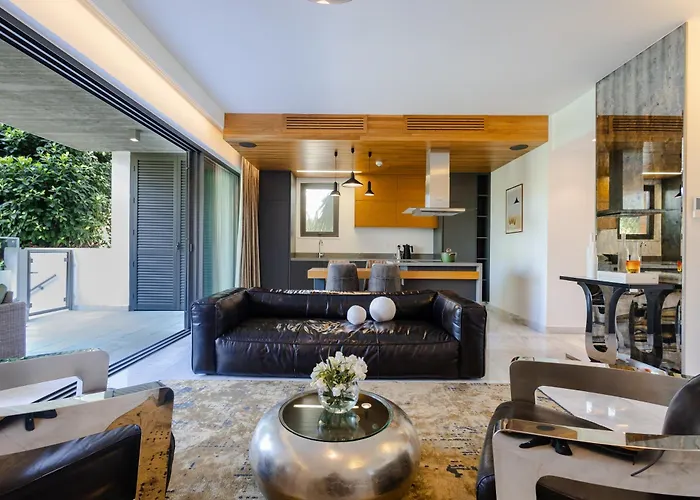 Sofia Luxury - Premium With Pool & Bbq, Rooftop Terrace, 5 Min To Sea Apartament