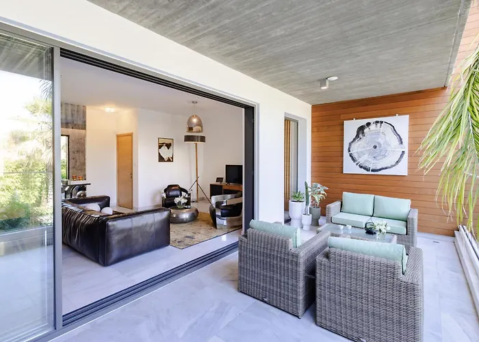 Sofia Luxury - Premium With Pool & Bbq, Rooftop Terrace, 5 Min To Sea * Paphos