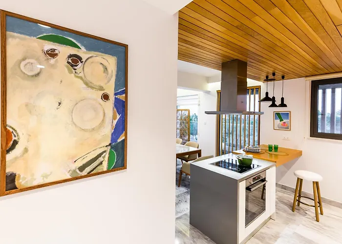 Sofia Luxury - Premium With Pool & Bbq, Rooftop Terrace, 5 Min To Sea