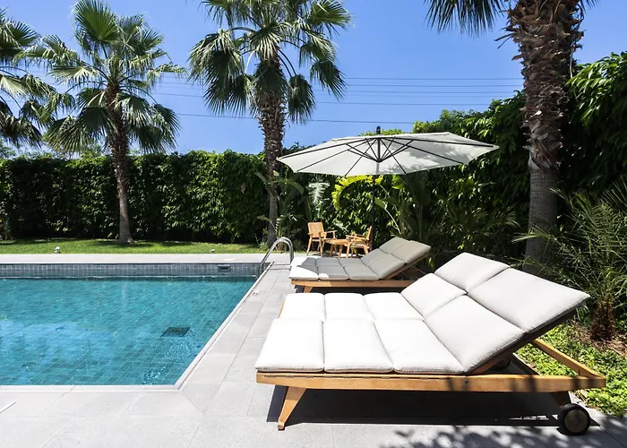 Sofia Luxury - Premium With Pool & Bbq, Rooftop Terrace, 5 Min To Sea